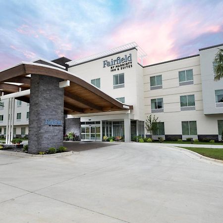 Fairfield Inn & Suites アーカデルフィア エクステリア 写真