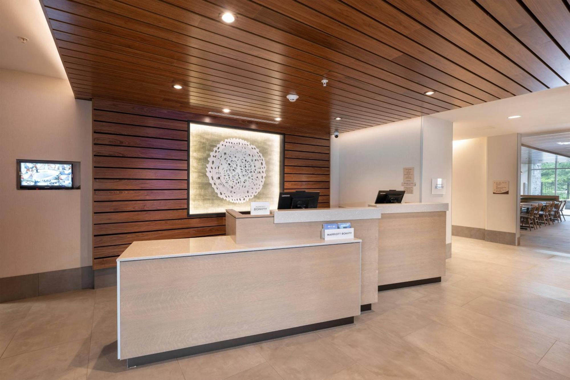 Fairfield Inn & Suites アーカデルフィア エクステリア 写真